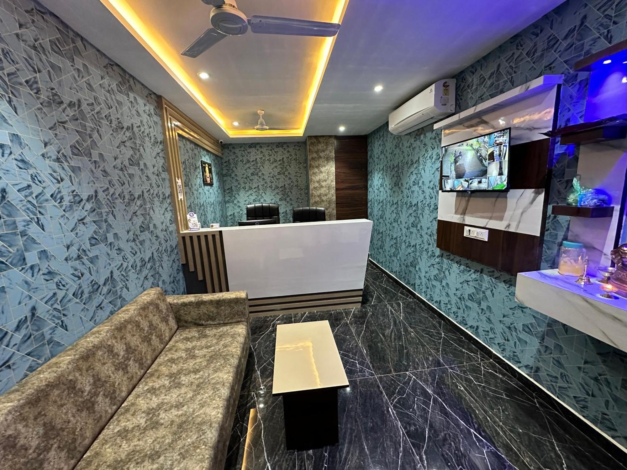 Hotel Golden View Vadodara Ngoại thất bức ảnh